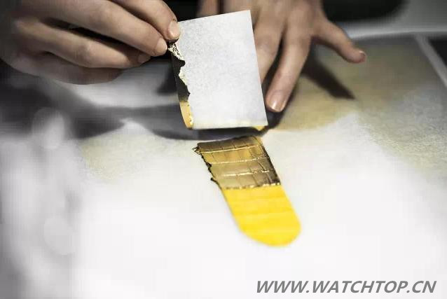 Dior迪奧高級(jí)腕表 尊貴皮革表帶 尊貴皮革表帶 迪奧 Dior 熱點(diǎn)動(dòng)態(tài)  第6張