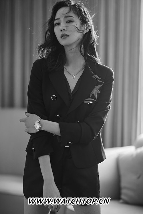 EMPORIO ARMANI品牌摯友張鈞甯優雅亮相京東鐘表之夜活動 EMPORIO ARMANI 張鈞甯 行業資訊  第1張